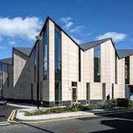 Watson Lodge Guest House Galashiels Esterno foto